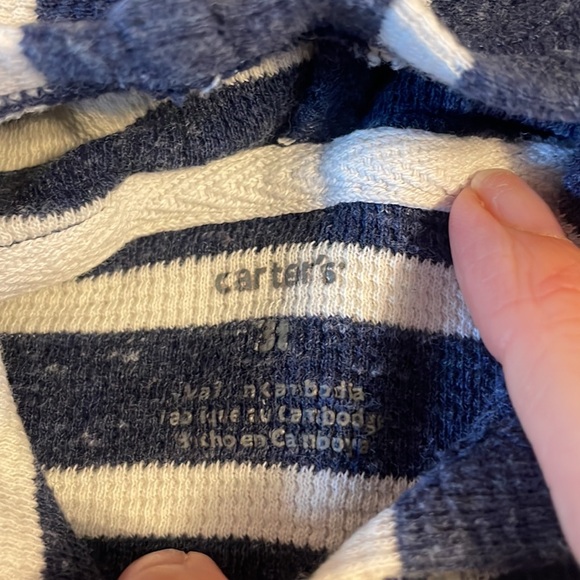 Boys 4 pc lot of basic tees. Trendy everyday styles, size: 3T - Picture 3 of 9